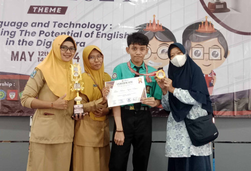 SABET HARAPAN 3, SMEKDA GESER SEKOLAH FAVORIT DI MADURA